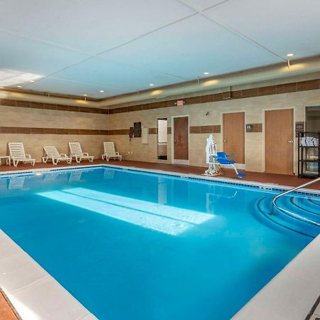 Comfort Suites Auburn Hills-Detroit Екстериор снимка