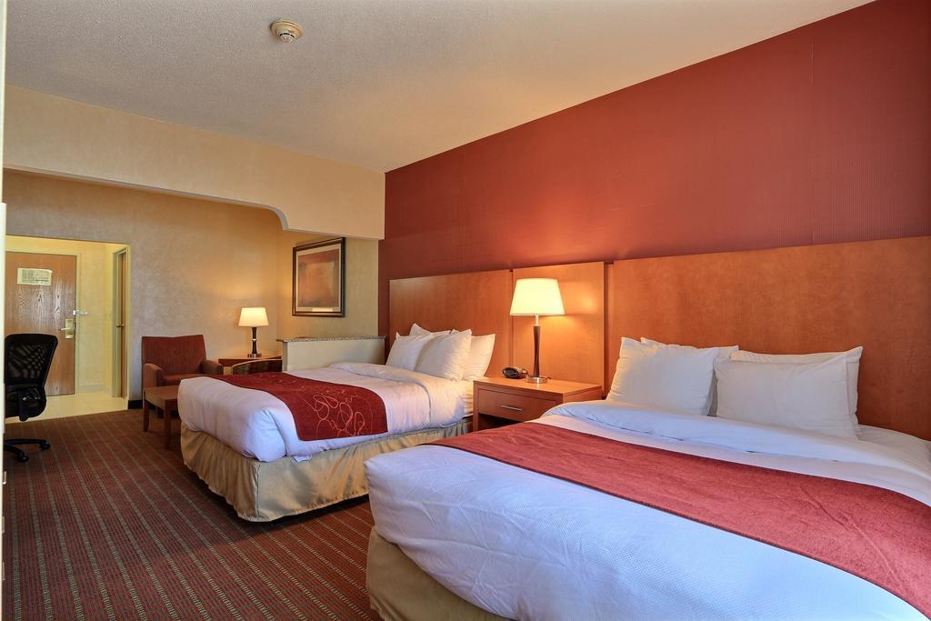 Comfort Suites Auburn Hills-Detroit Екстериор снимка