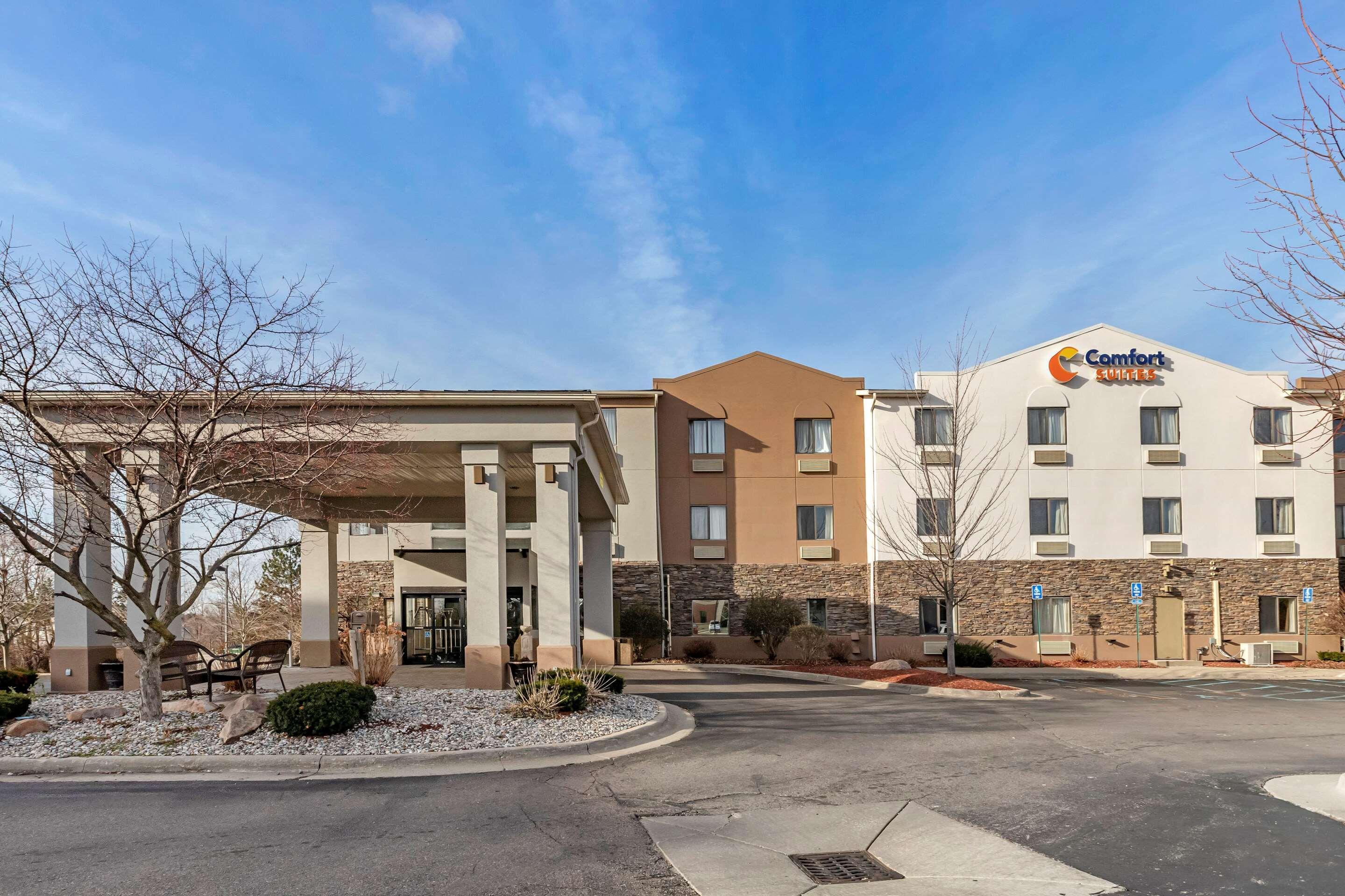 Comfort Suites Auburn Hills-Detroit Екстериор снимка