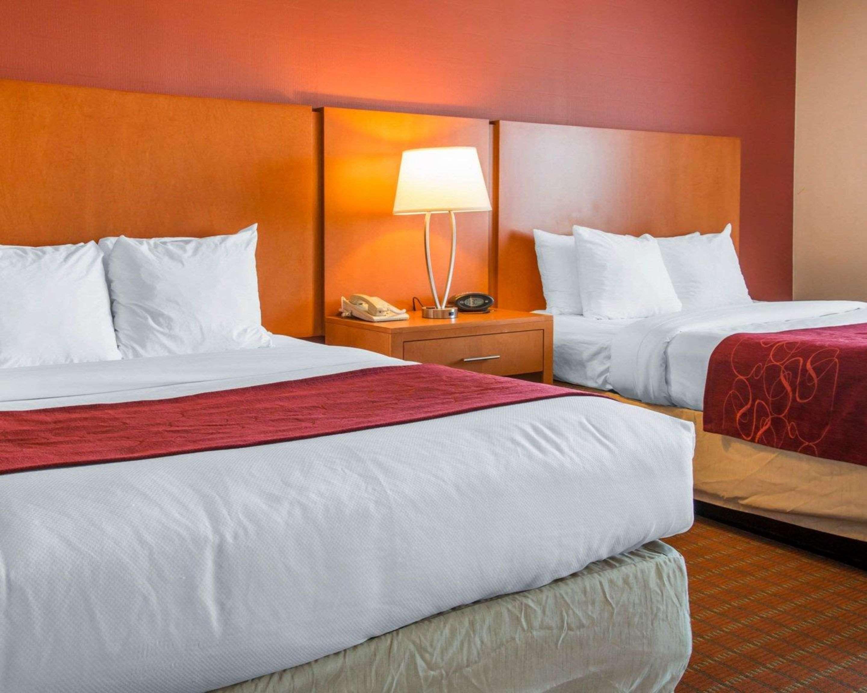 Comfort Suites Auburn Hills-Detroit Екстериор снимка