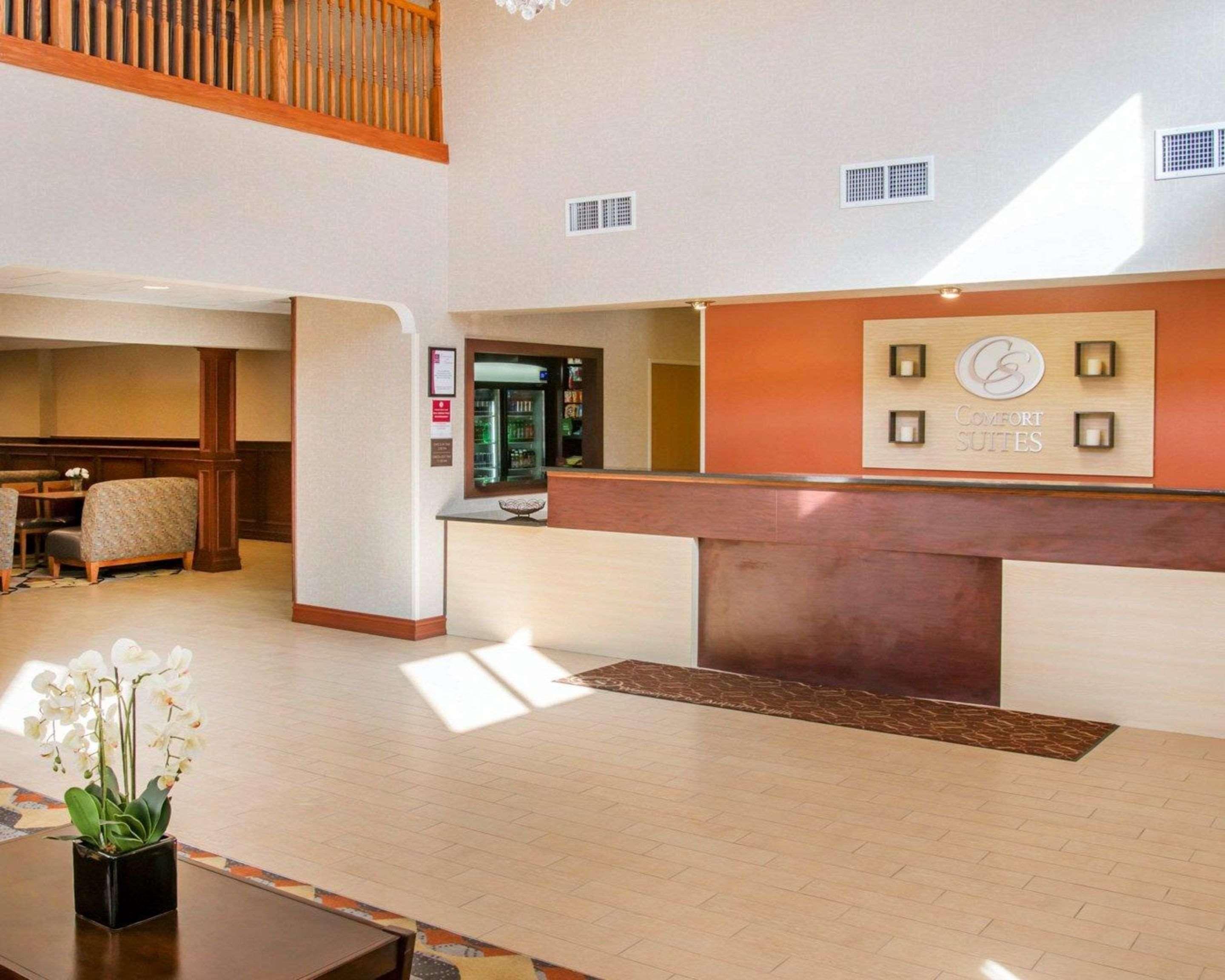 Comfort Suites Auburn Hills-Detroit Екстериор снимка