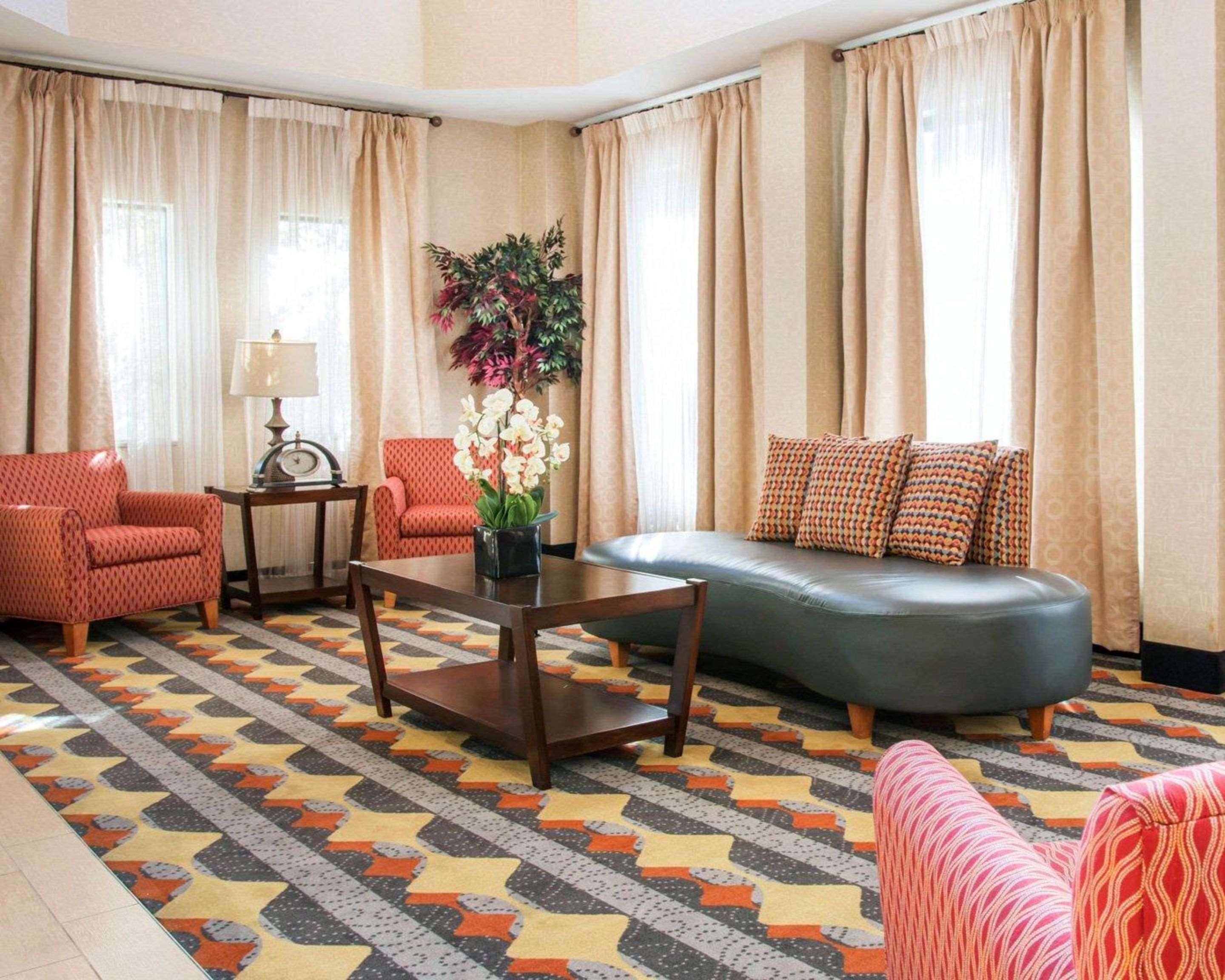 Comfort Suites Auburn Hills-Detroit Екстериор снимка