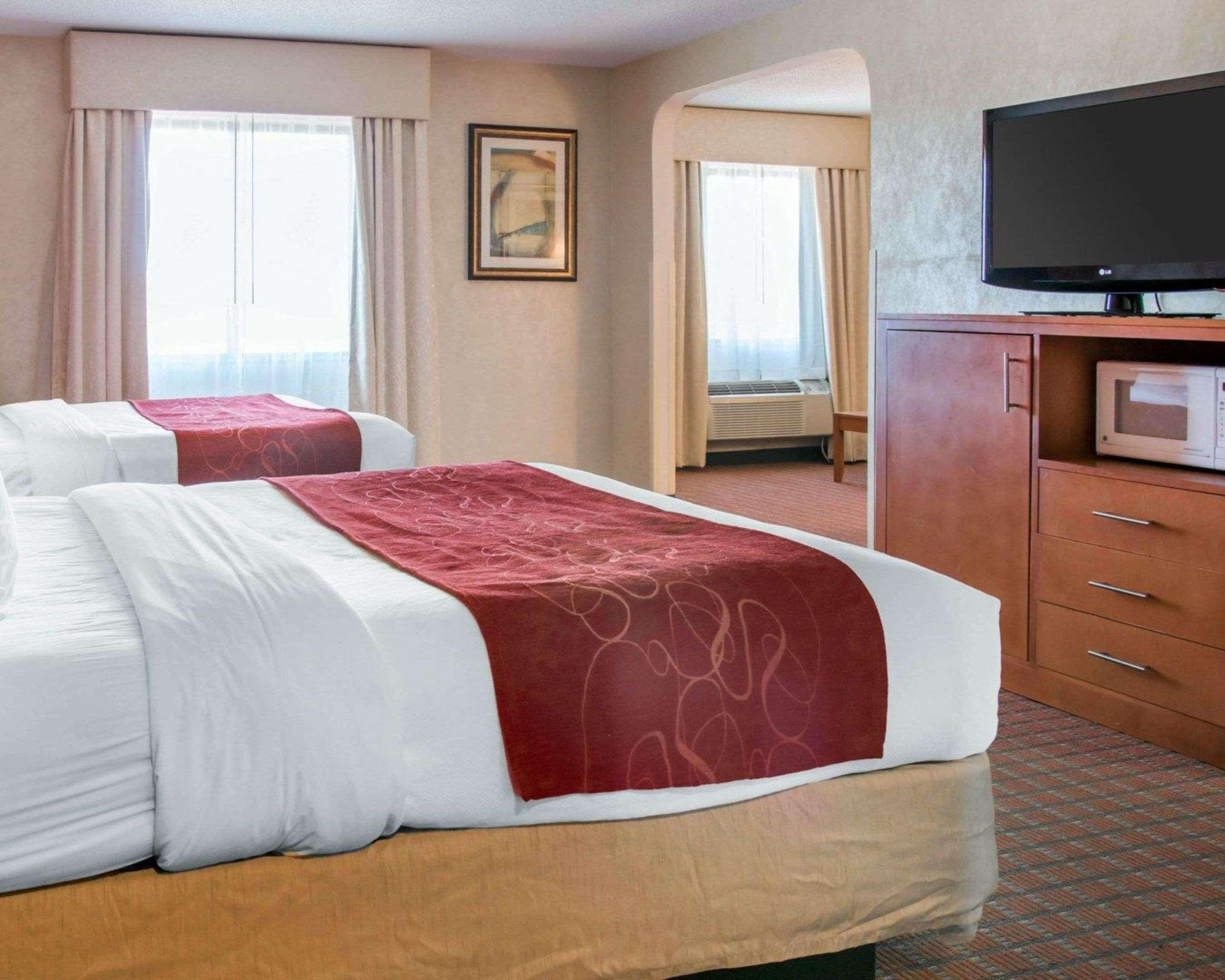 Comfort Suites Auburn Hills-Detroit Екстериор снимка