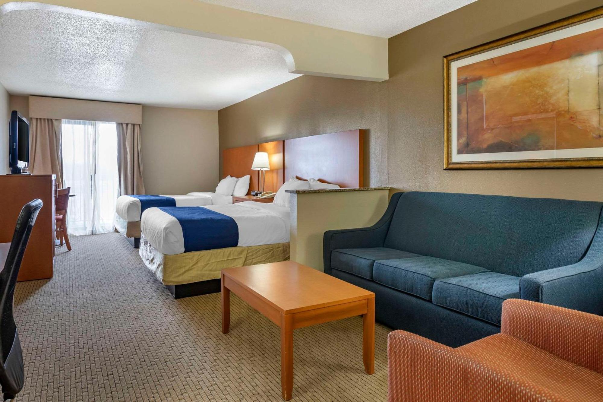 Comfort Suites Auburn Hills-Detroit Екстериор снимка