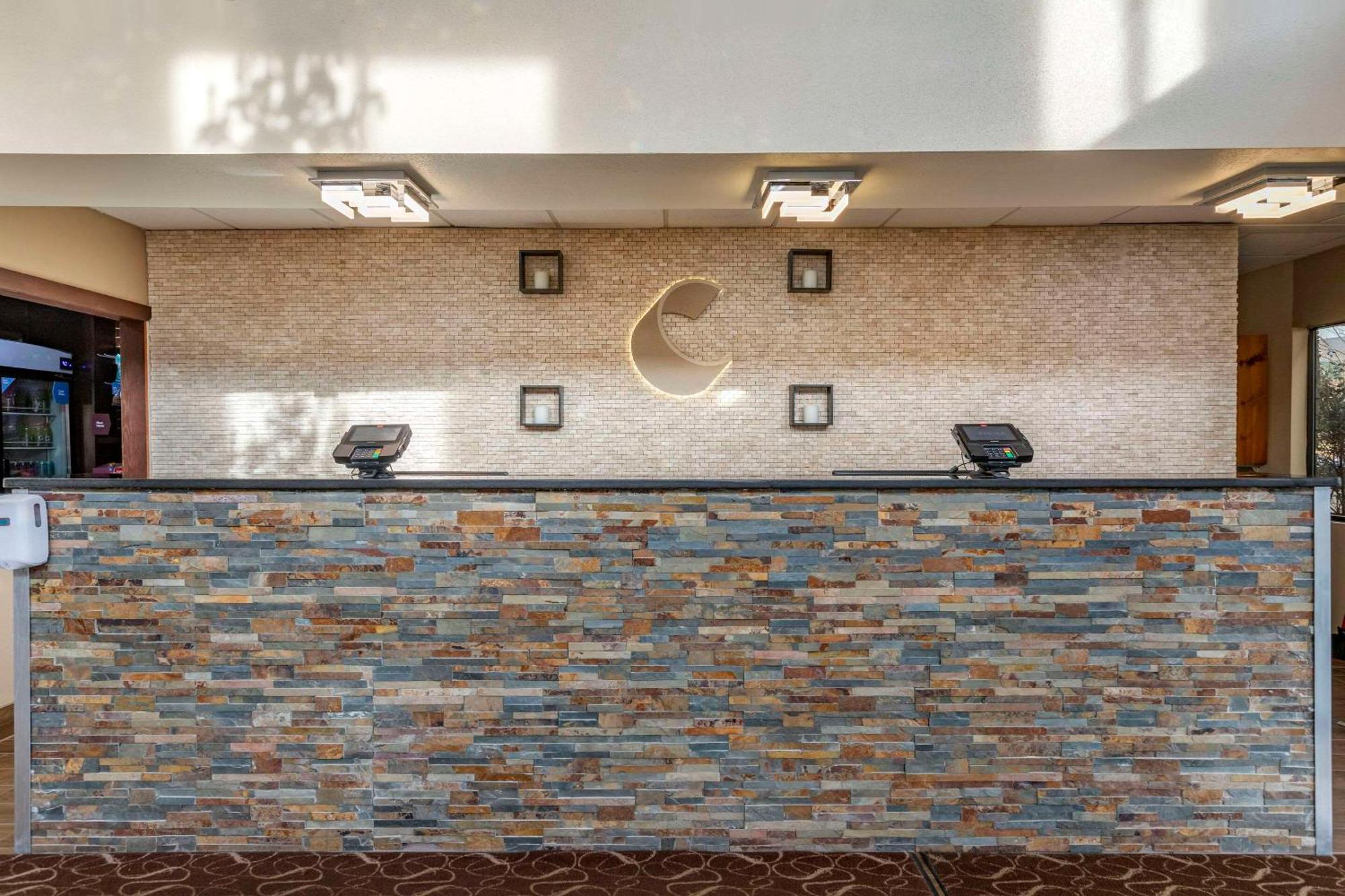 Comfort Suites Auburn Hills-Detroit Екстериор снимка